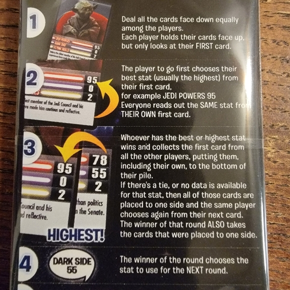 Top Trumps Star Wars 'war' Card Game - Picture 3 of 7